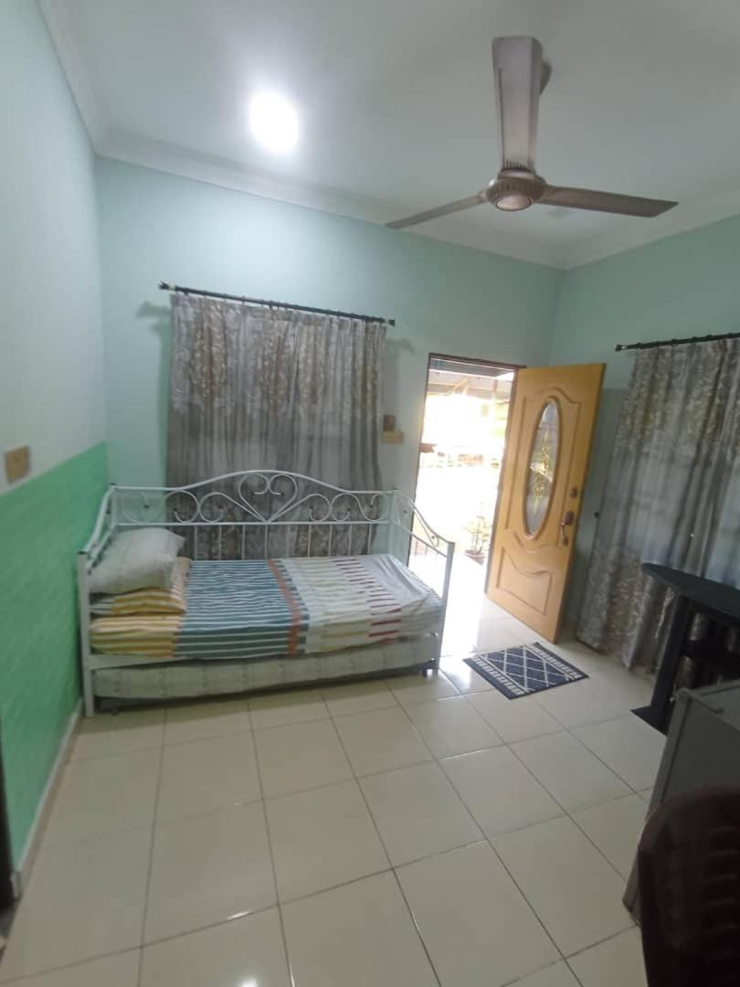 Homestay Sri Ladang Kuala Terengganu Dış mekan fotoğraf