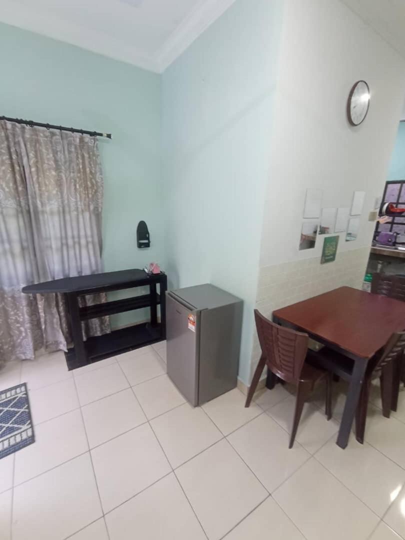 Homestay Sri Ladang Kuala Terengganu Dış mekan fotoğraf