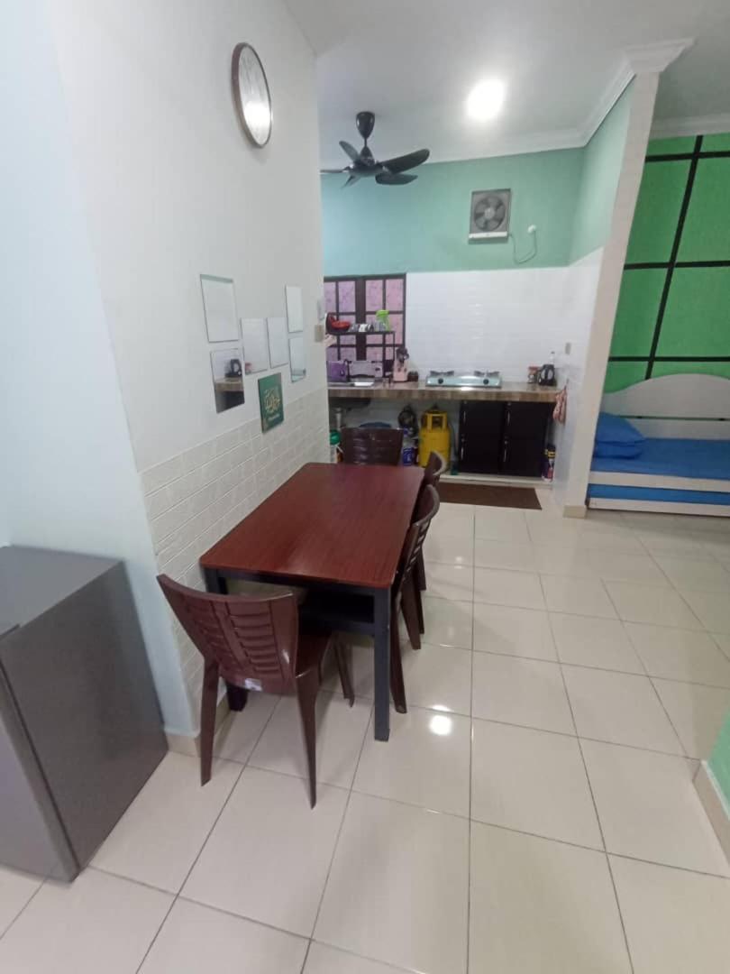 Homestay Sri Ladang Kuala Terengganu Dış mekan fotoğraf
